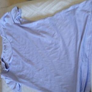 Active wear shirt